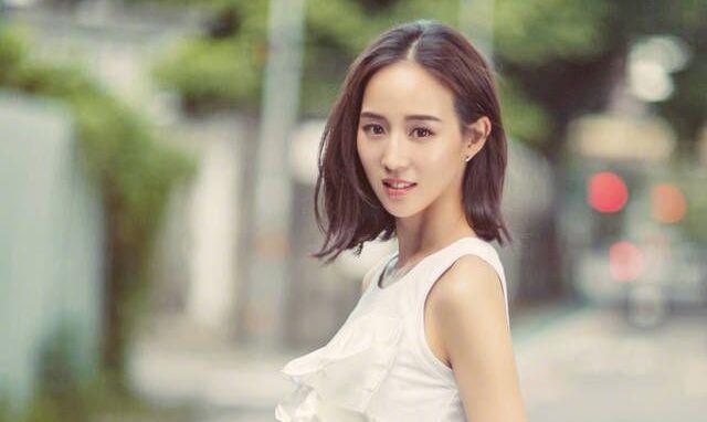 『卷发』37岁张钧甯终于选对造型，一头卷发甜美又优雅，美过初恋！