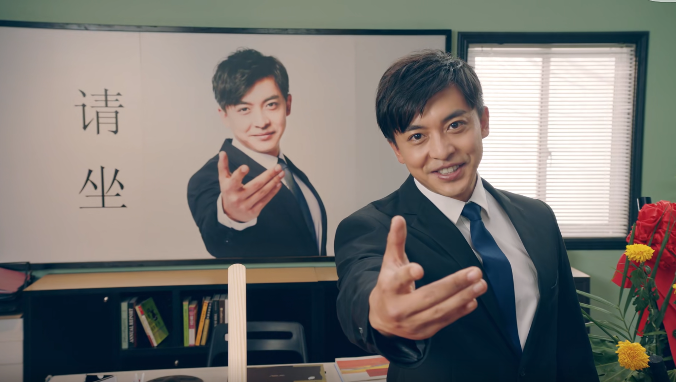 李佳航别墅豪宅曝光,儿子出镜太可爱,网友:原来你是这样的张伟