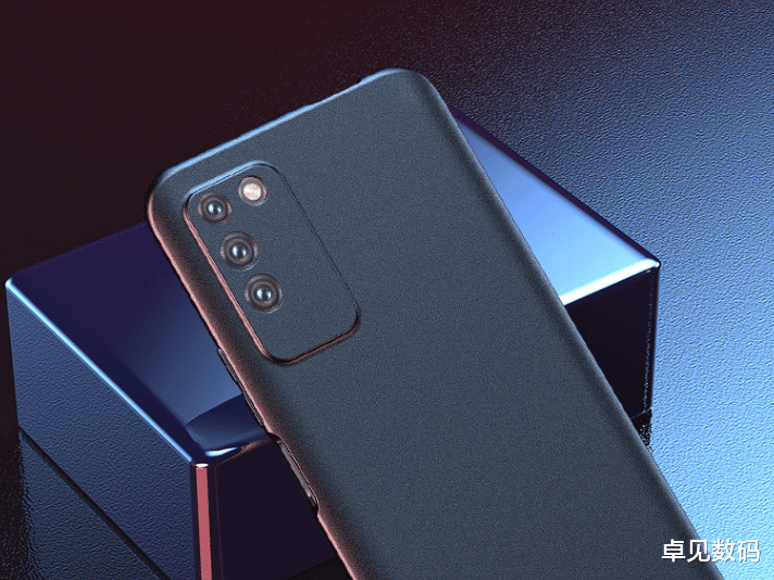 荣耀|麒麟820也稳不住了，4300mAh+90Hz开始降价，128G值得入手！