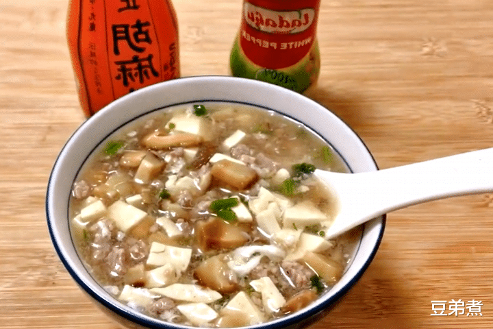 牛肉|天冷，我家迷上喝它，汤汁鲜美又浓郁，一周喝2回，别不懂喝