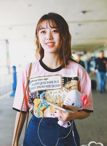 赵今麦|赵今麦文化课超本科线,老师晒照报喜,素颜站c位又美又自信