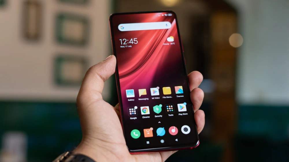 『旗舰机』最便宜的12+512GB旗舰机，弹出式完整屏+碳纤纹理，价格不到三千