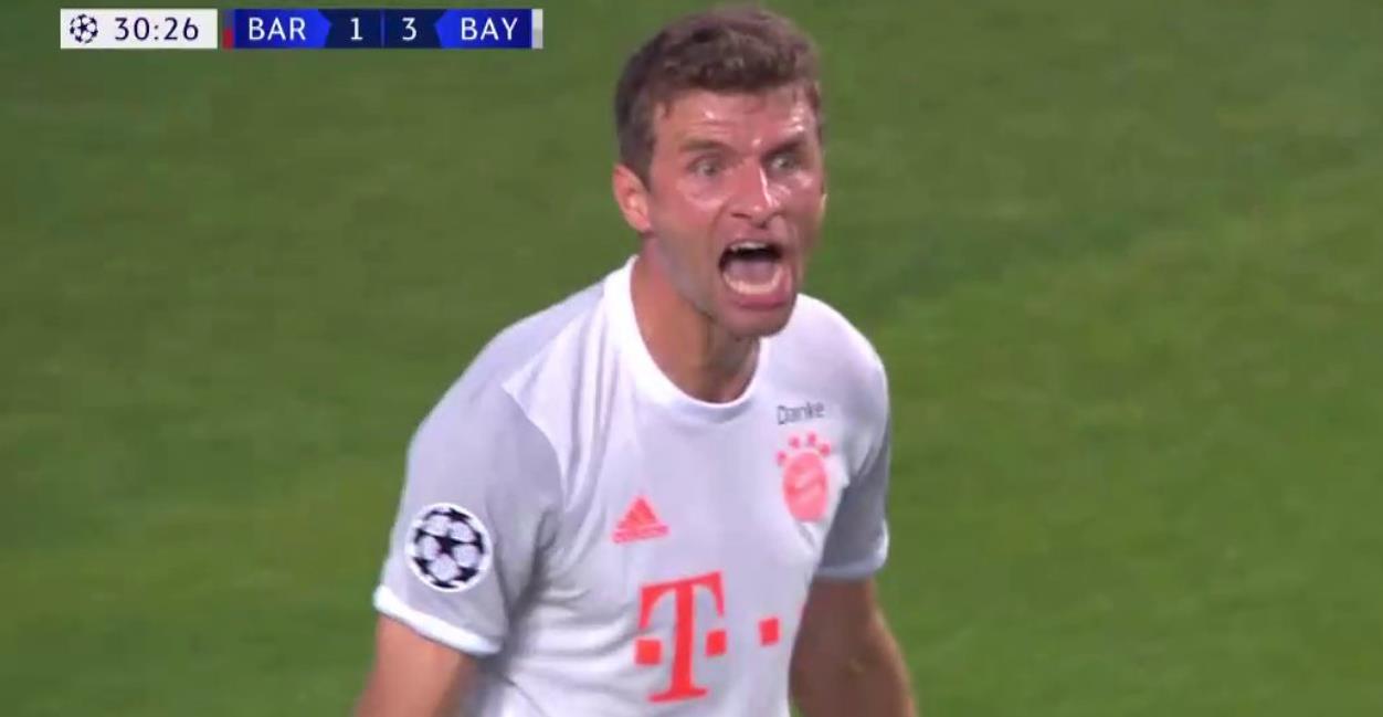 巴塞罗那|5-2！德甲豪门疯狂血洗巴萨，66年耻辱纪录诞生，梅西捂脸绝望