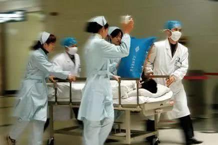 胆固醇▲32岁女子，突然倒地，昏迷不醒，医生叹息：这一种东西，最好少喝