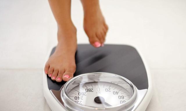 「前列腺」24岁女子经血不断,查出宫颈癌,医生指出:高危丈夫是\祸根\