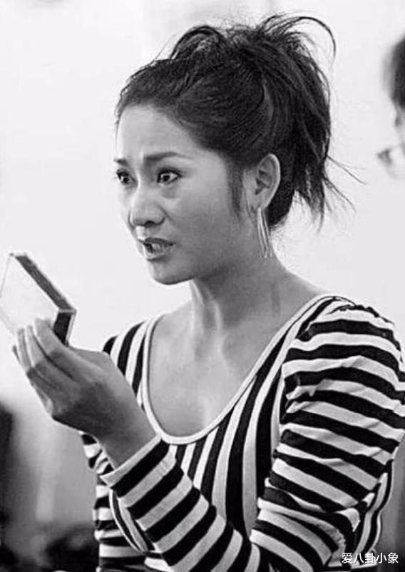 「张钰」一年内服侍过30多位导演,出道多年一直没火,被封杀的结局令人唏嘘