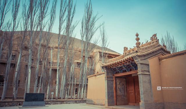 莫高窟|中国“落差最大”的景区，全国闻名却仍不是5A，游客心中却能评6A