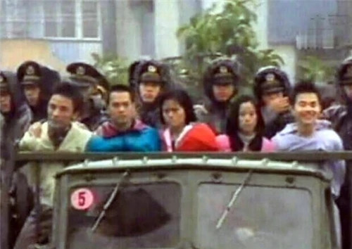 17年前的凶杀案:6名少女郊外求搭顺风车,结果17名司机没了呼吸
