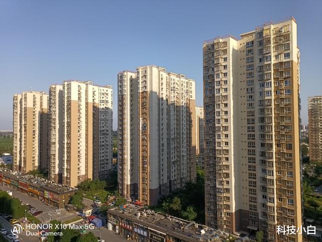 荣耀x10|荣耀X10 Max上手实测：7.09英寸大屏，天玑800怎么样？