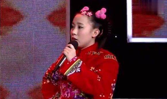 【王牌对王牌】她22岁跟随赵本山上春晚，一炮而红开上路虎，如今抛弃丈夫儿子