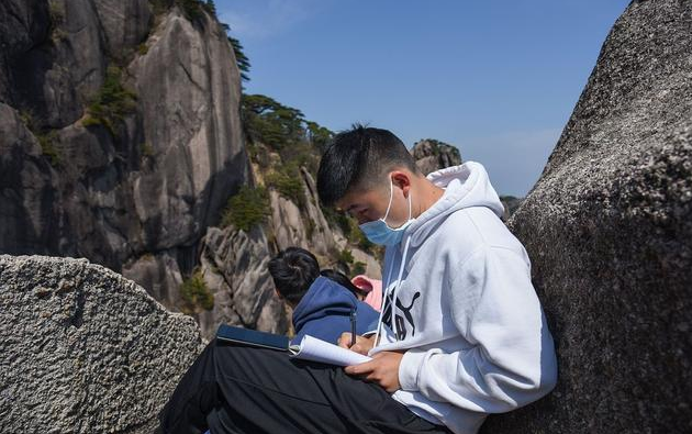 高校|不一样的开学季,今年大一新生的这些“福利”,学姐学长羡慕惨了