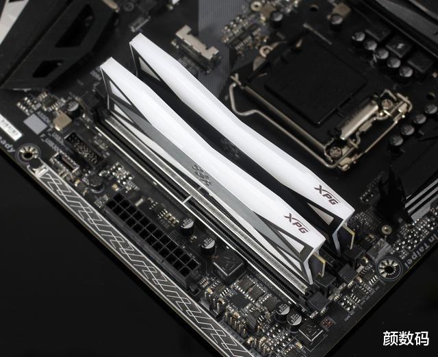 主板|XPG D60G DDR4-3600内存超频测试，免费性能真香