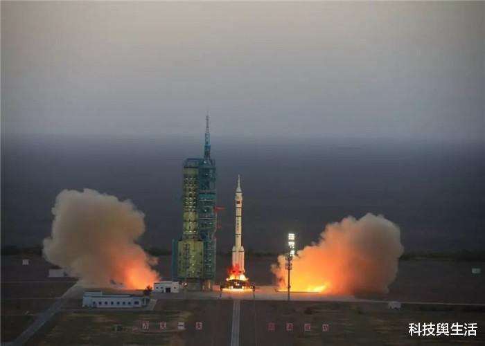 #霍金#地球到底怎么了？气候变暖还没消停，又来更大的灾难！