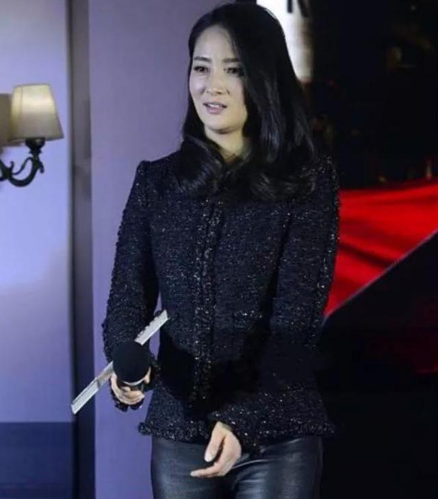 蒋勤勤|44岁蒋勤勤新剧未播先火，颜值回归令人惊艳，果然自律的人最美