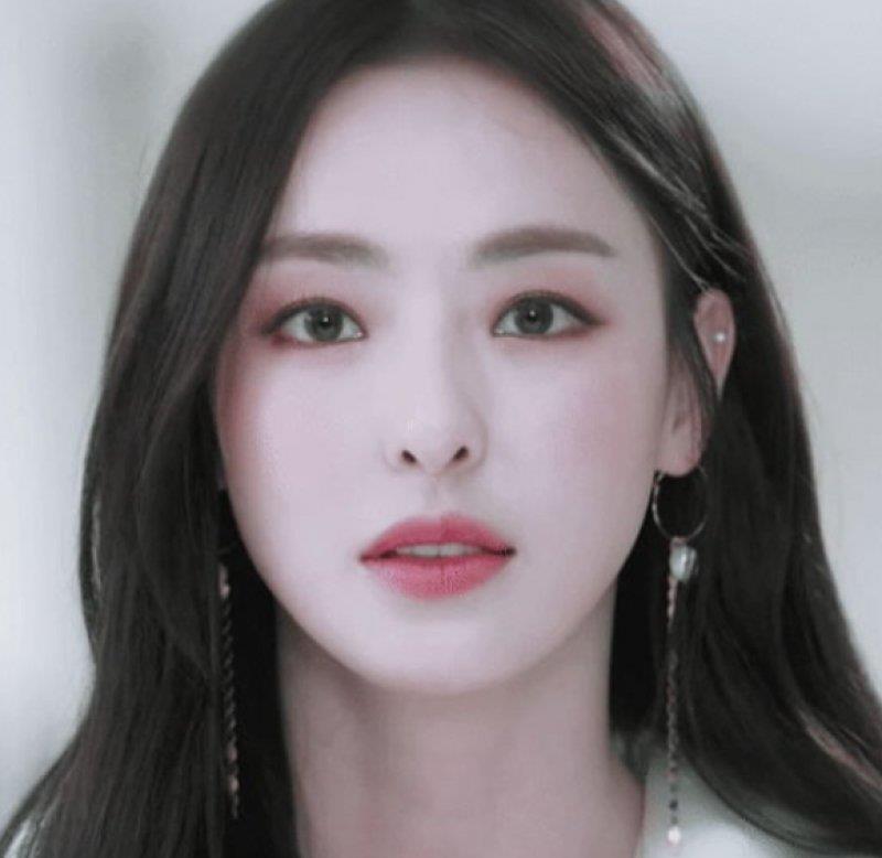 权娜拉@韩剧主角妆容亮点多，权娜拉、徐智慧、李多熙、刘寅娜，喜欢哪个