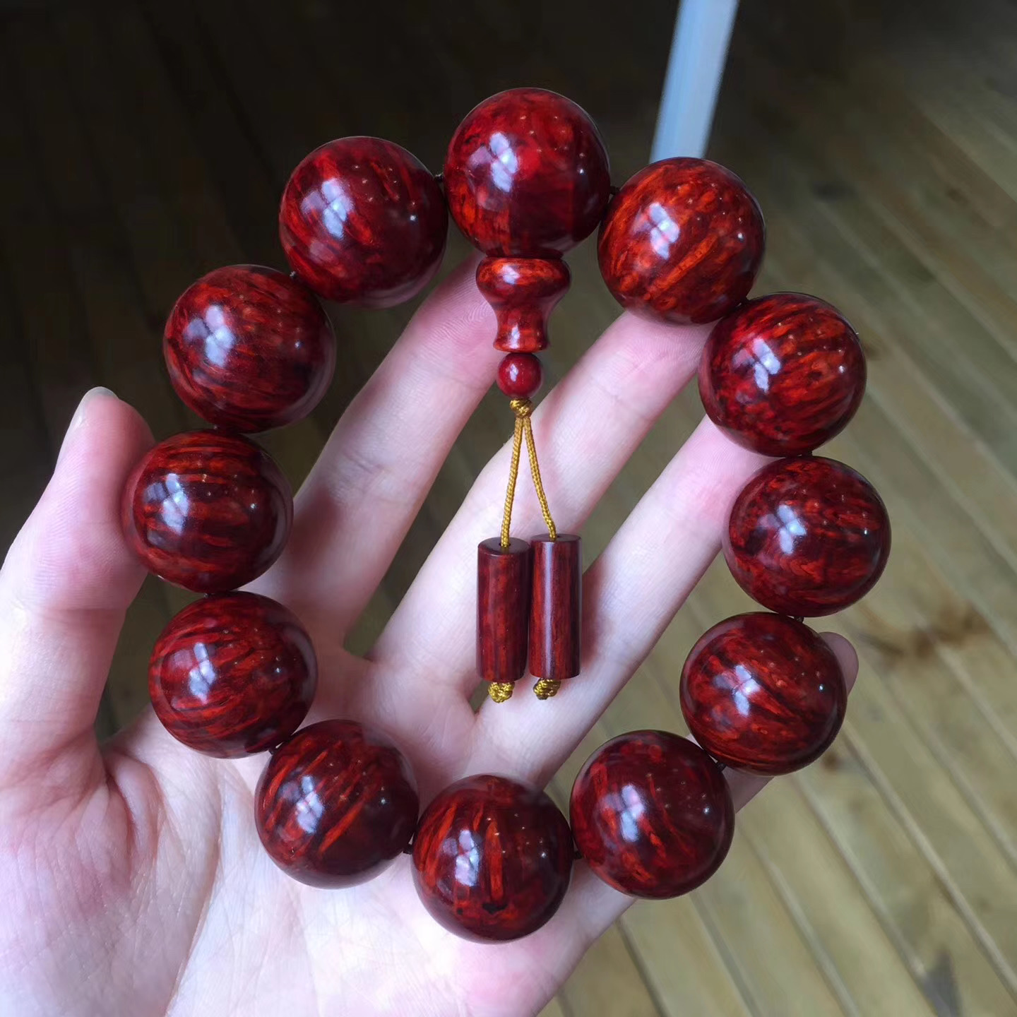 翡翠|小叶紫檀瘤疤是什么形成的你知道吗?