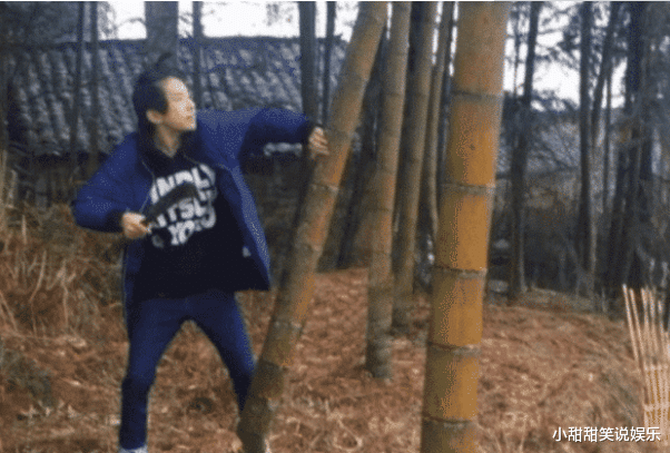 【成龙】成龙回老家，周润发回老家，刘德华回老家，网民：差别实在太大