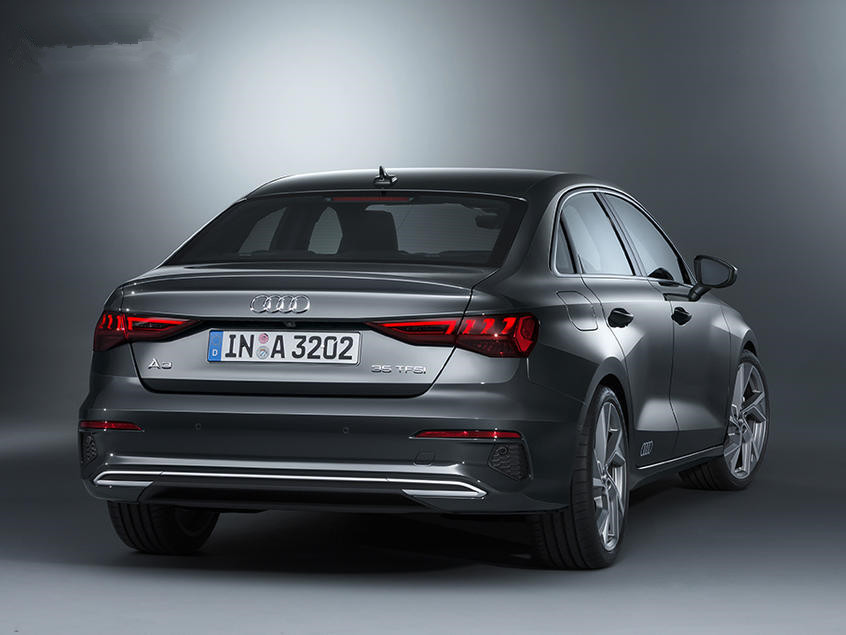 #奥迪A3#奔驰宝马也不好使，这豪华车颜值大涨，带可变悬架和四驱，要火