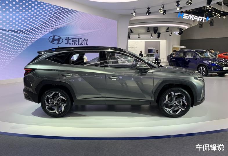 現代發力中國市場，全新緊湊型SUV亮相，內飾夠有科幻感-圖3