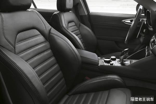 阿尔法·罗密欧：从38w跌至29w，廉价“玛莎拉蒂”，比宝马3系漂亮10倍，却无人问津