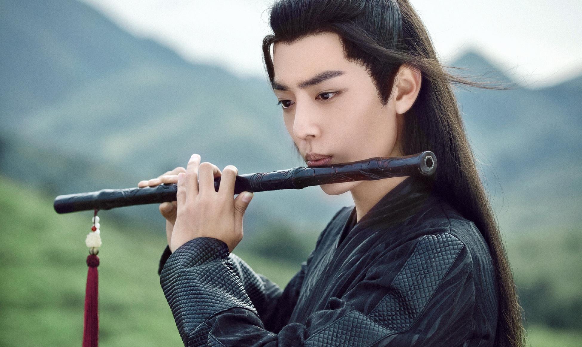 肖战|肖战新剧《王牌部队》来了！军装在身，未播先火