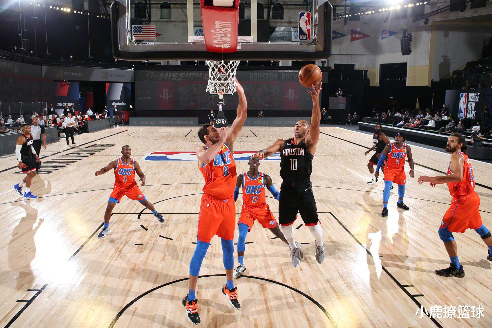 火箭队|狂轰56+12+11！火箭三巨头锤爆保罗，哈登大开杀戒，威少振臂怒吼