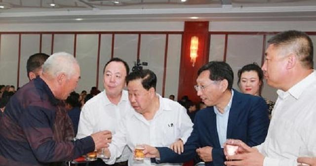 张士平|东北“隐形”首富：一天收入1.6亿，外界却对他“一无所知”