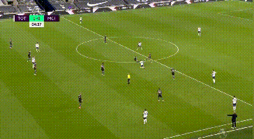 热刺|对手看不下去！热刺第一穆帅还说不争冠，魔鬼赛程有望拿15分