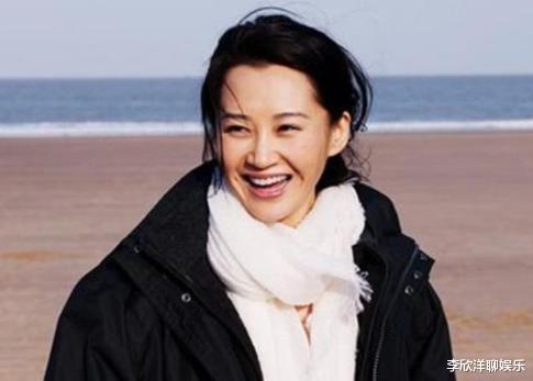 许晴|51岁许晴近照显苍老，今无儿无女孤身一人：如果他没死我已经是孩子妈