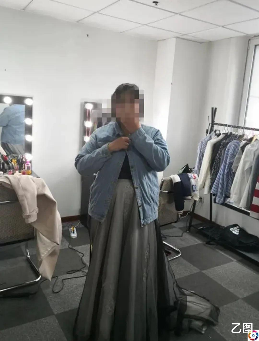 「合肥」一张模特卡牵出一个犯罪团伙，被骗的都是美女，警方行动抓170人