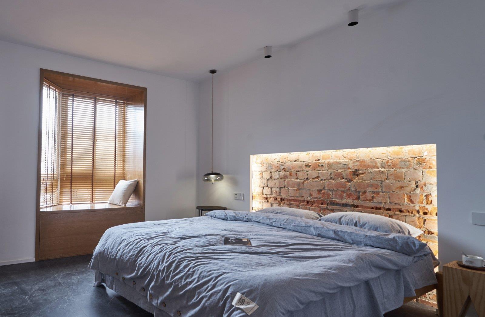 「」90后小哥,租了一套破房子,晒出改造后的效果,太美了