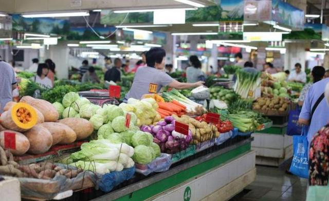 澳大利亚|澳大利亚向世界宣布：大批铁矿石全部运往中国，巴西聪明跟在身后