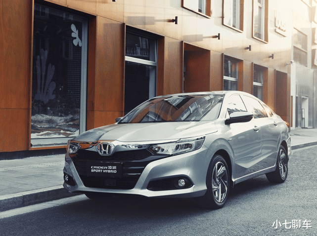 SUV|9.98万起的本田“省油王”，月平均销量1万台以上，比丰田卡罗拉时尚