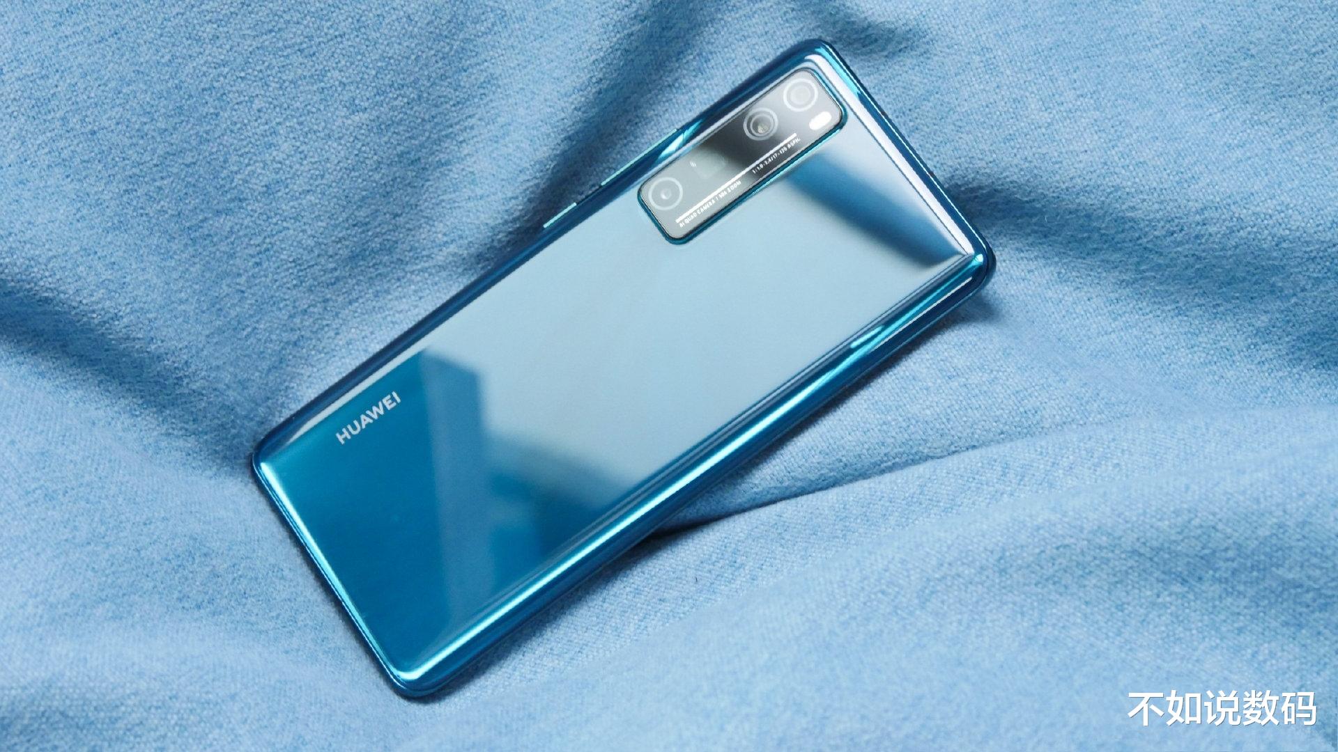 华为手机|让人心动的三款华为手机,配置极强价格还低,同价位的最佳之选!