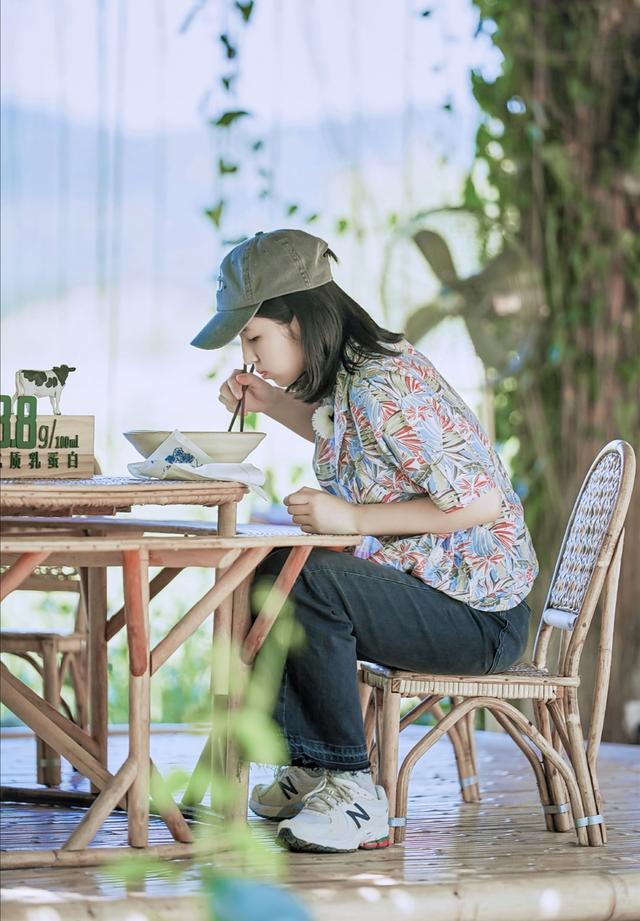 岳云鹏|《向往的生活》岳云鹏连睡三期，被质疑不适合综艺，原来另有隐情