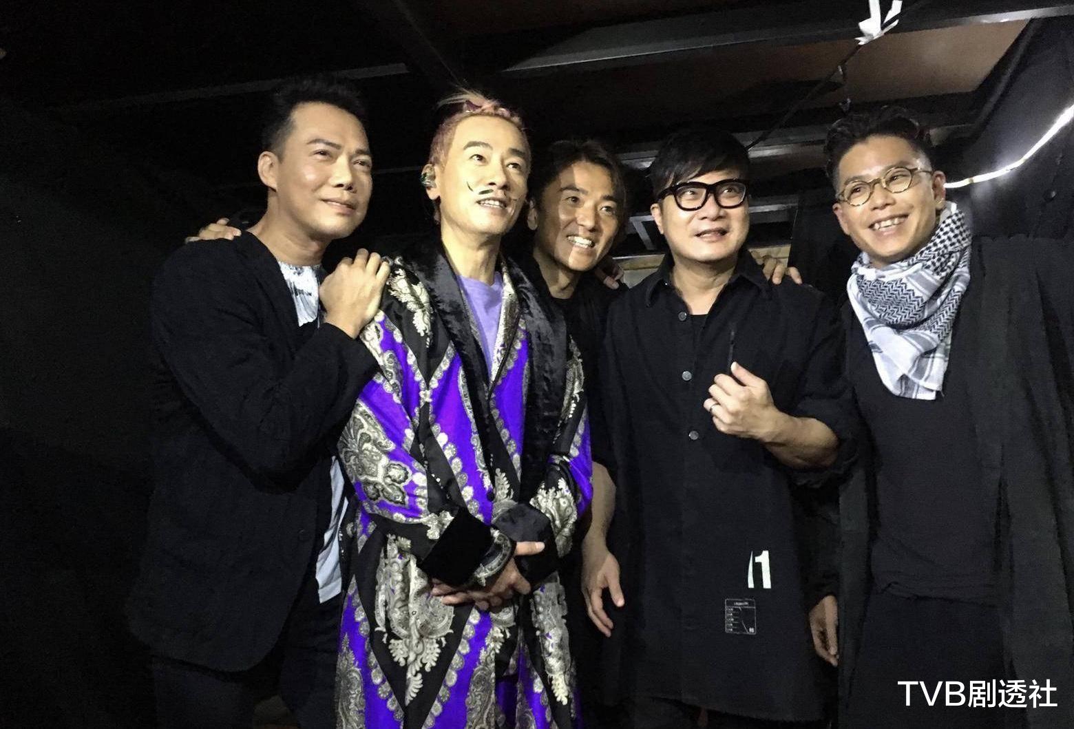 林晓峰|宣布离婚！香港著名演员结束与妻子18年婚姻，去年还在节目中大秀恩爱