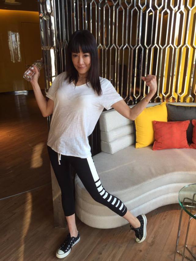 罗霈颖|59岁罗霈颖猝逝两天才被发现，不婚不育拥过亿资产只交鲜肉男友