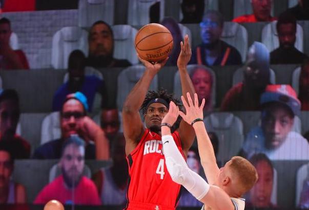 火箭队|59分30板打爆塔克!交易补强势在必行,火箭可考虑19+9内线!