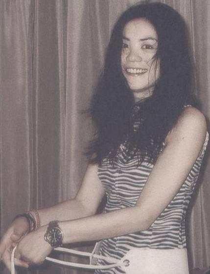 谢霆锋|\锋芝恋\10年情断,王菲、陈冠希才是被偏爱的人
