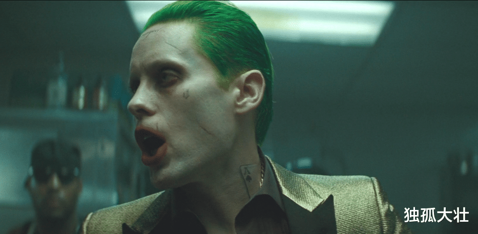 x特遣队|《自杀小队》背后的真相：小丑无奈选择退出，导演独自背锅四年！