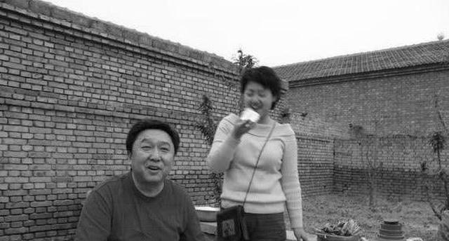 「德云社」德云社的老旧照片：岳云鹏、郭麒麟、曹云金的青涩，烧饼的变化最大