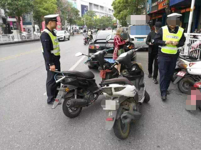 []摩托车传来好消息，两条新规定正式实施，摩托车时代要回来了？