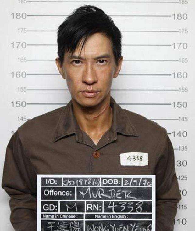 影帝■香港众影帝“囚照”曝光,周润发最衰,而最后一位跟真的一样!