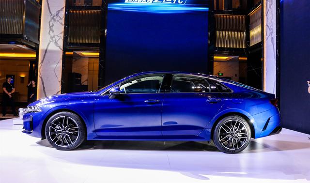 起亚K5|起亚K5凯酷推包牌价,2.0T不到19万,消费者会买账吗?