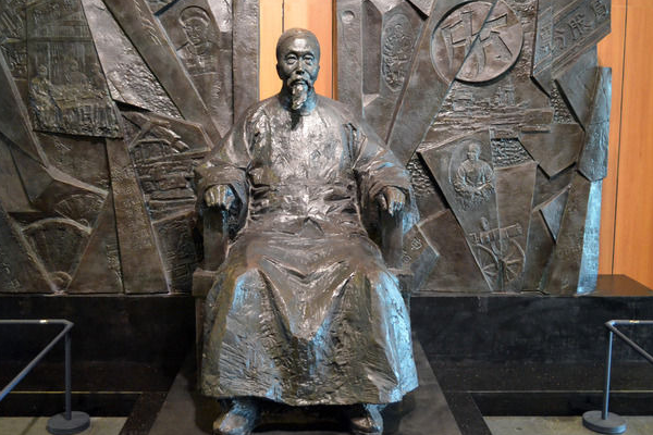 『左宗棠』慈禧太后大寿，唯独左宗棠不送礼，左宗棠死后，慈禧太后做惊人举