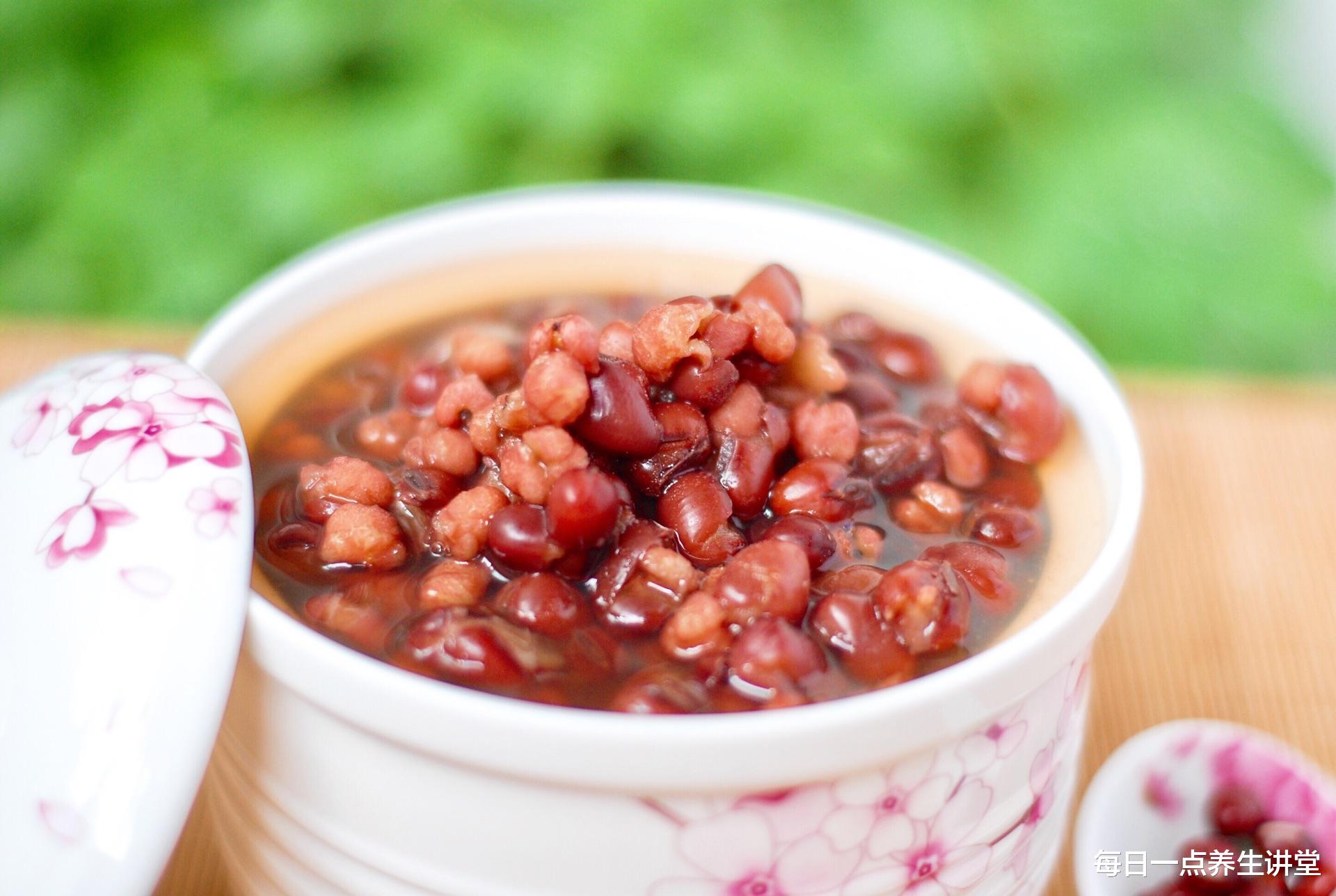 『肝脏』瘦身最“恨”的5种主食,米饭可不是榜首, 第一可能很多人喜欢!