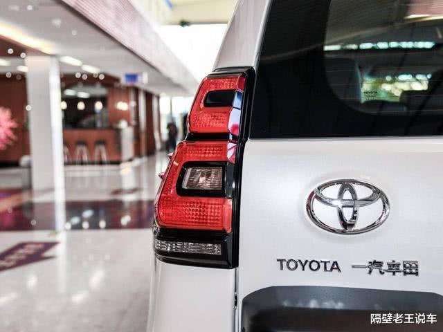 大众途昂：选途昂真不如买它，开十年不大修，保值率80％，这才是神车，可惜6月停产