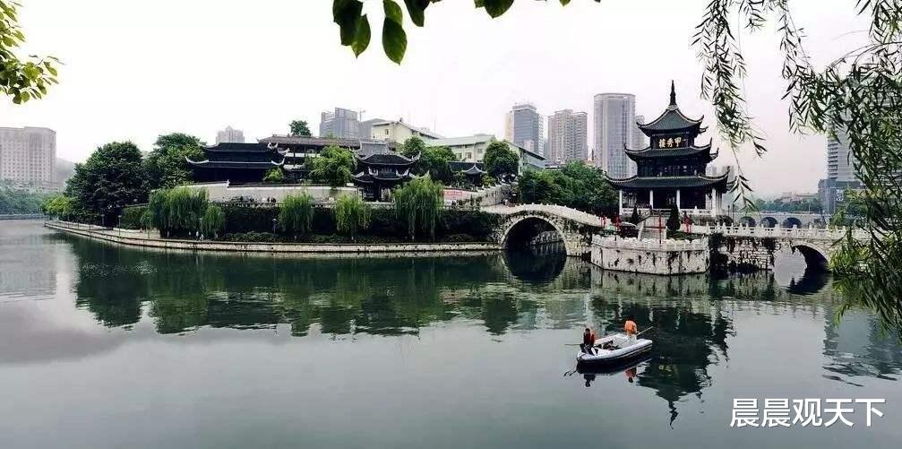 「昆明」我国最适合避暑的4大城市，均在南方，其中一个是世界文化遗产