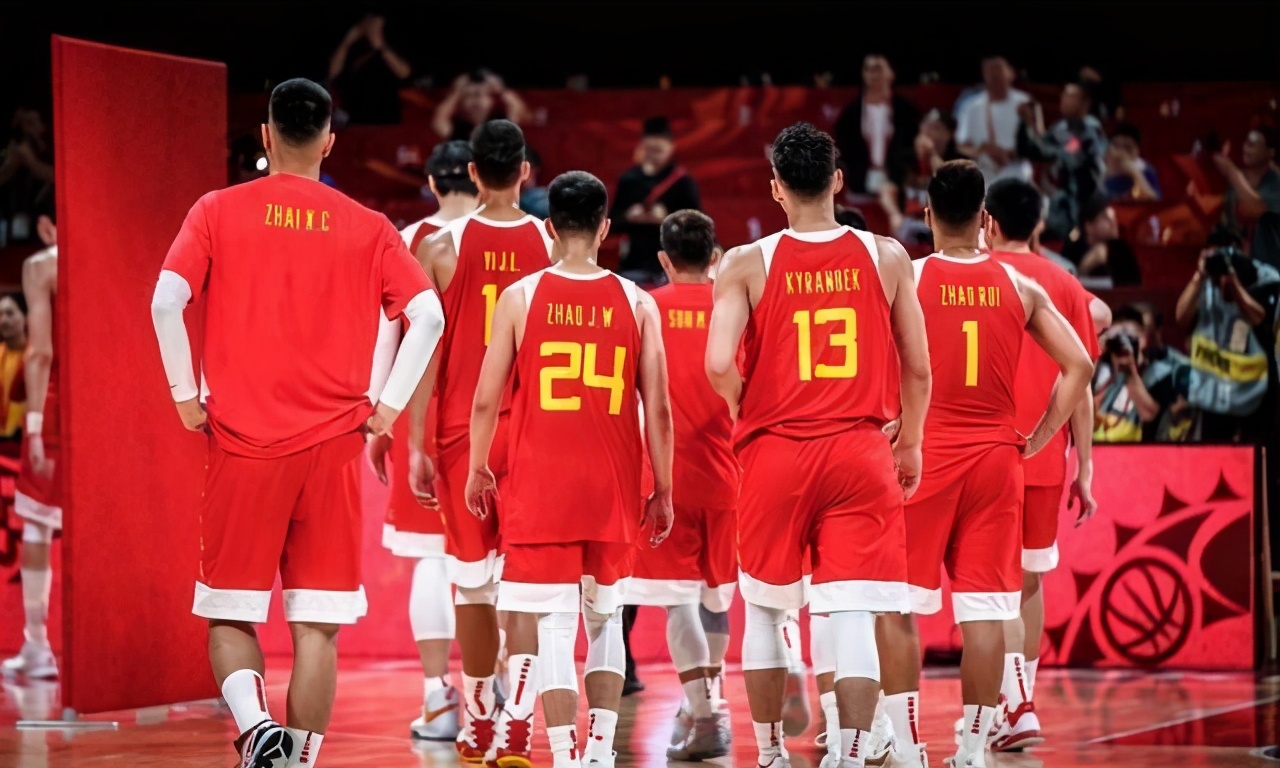 中国男篮|出征亚预赛！男篮最强12人出炉，辽篮成最大赢家，势必要夺冠