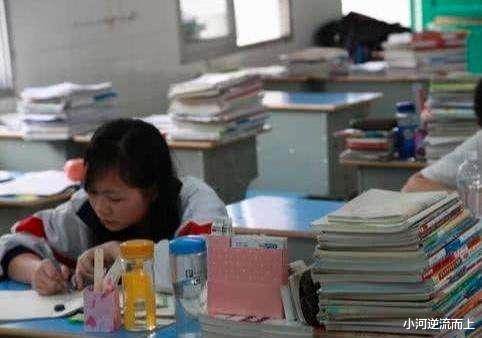 「学霸」他在高考时睡了半个小时,语文考试还忘写名字,却依然上了北大